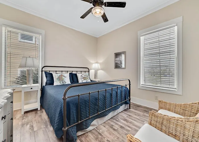 Holiday home Lone Palm By Gsvr - Charming Beachfront Retreat With Great Primary Bed And Bath - Free Activities And Golf Gulf Shores
