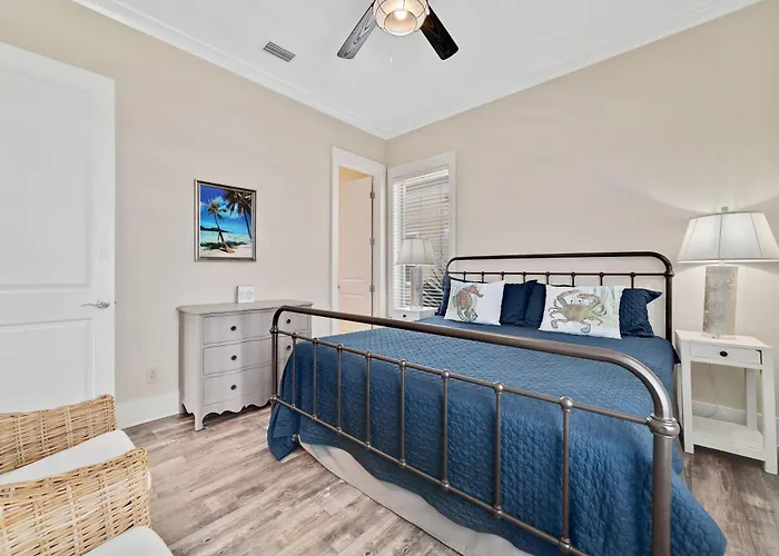 Holiday home Lone Palm By Gsvr - Charming Beachfront Retreat With Great Primary Bed And Bath - Free Activities And Golf Gulf Shores